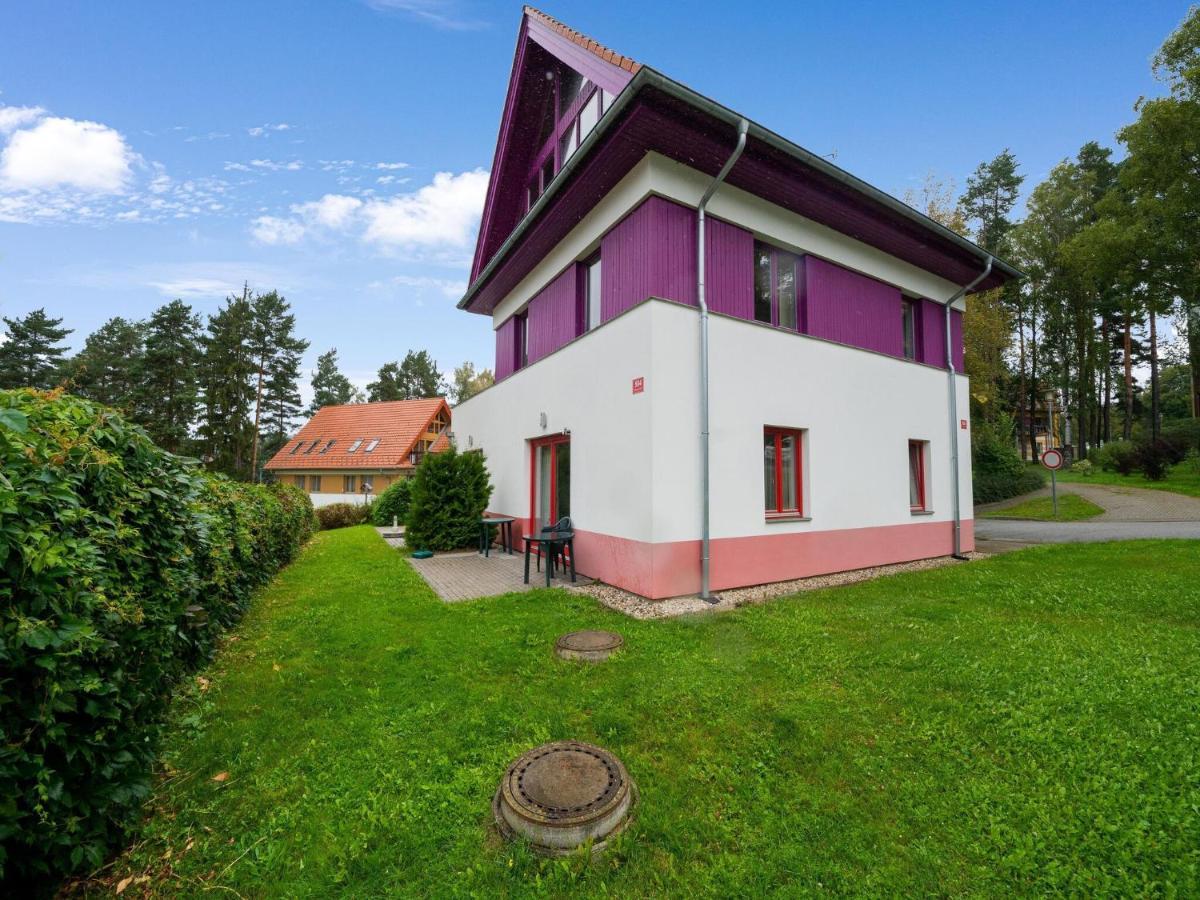 Comfortable Holiday Home In Lipno With Garden Lipno nad Vltavou Exterior photo